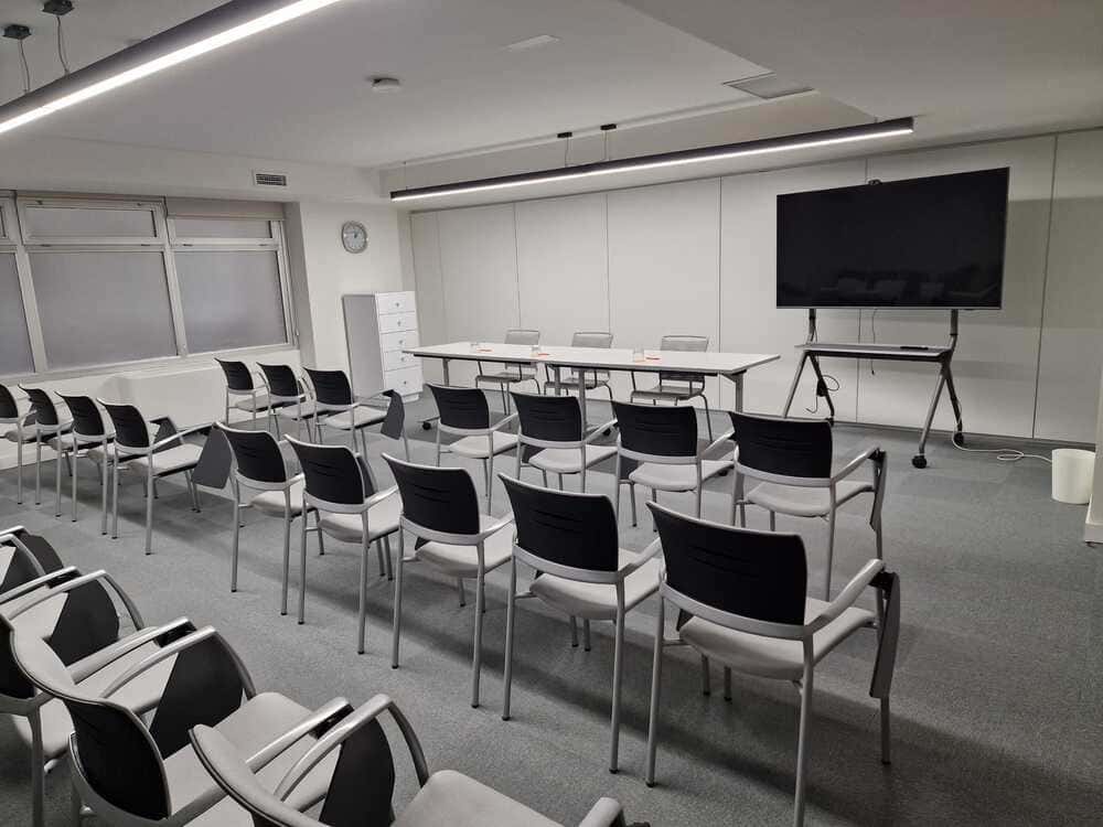 imagenes Aula 4 fide spaces monitor (3)